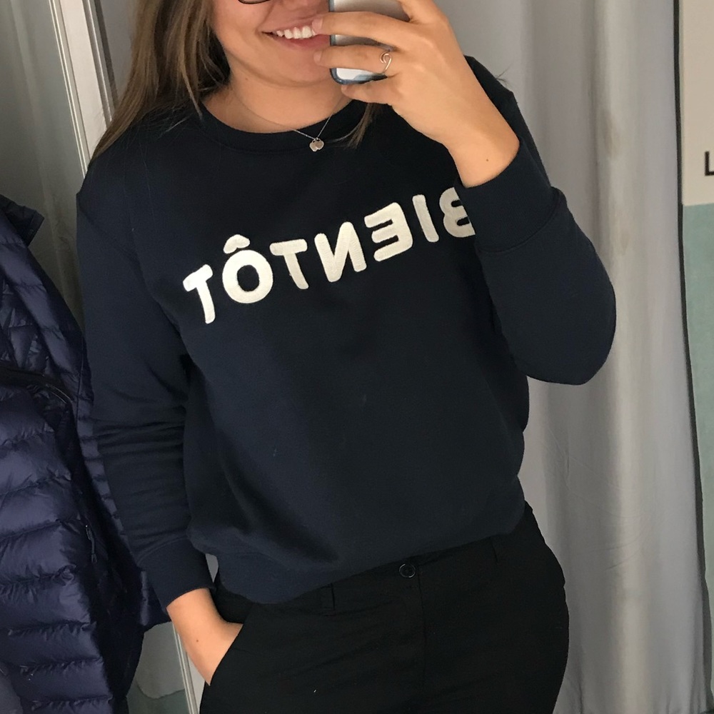 H&M | “Bientôt” (Soon, Almost) in french | M